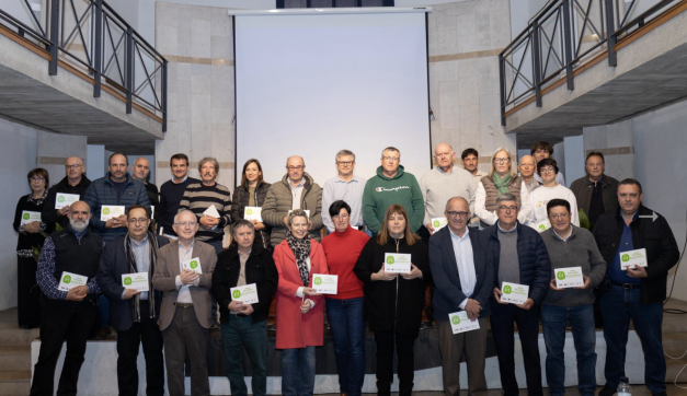 Foto grupal en el XIII Congrés Oliveres Mil·lenàries Territori Sénia